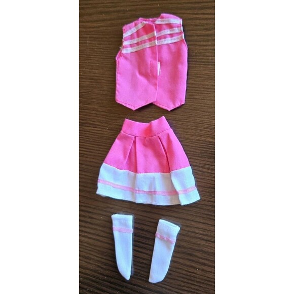 Vintage 80s Barbie Clone Mod Outfit Fashion Doll Skirt Top Vest Socks 4pc Tennis - Picture 3 of 10